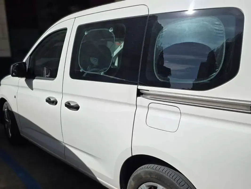 Usado VW Caddy 102 CV (75 kW) 2021 Blanco Monovolumen
