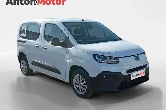 Nuevo Fiat Doblò 101 CV (74 kW) 2026 Blanco Monovolumen