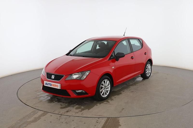 Rojo Usado 2016 Seat Ibiza Reference Utilitario | 8999 € (Precio justo) - Imagen 1/3