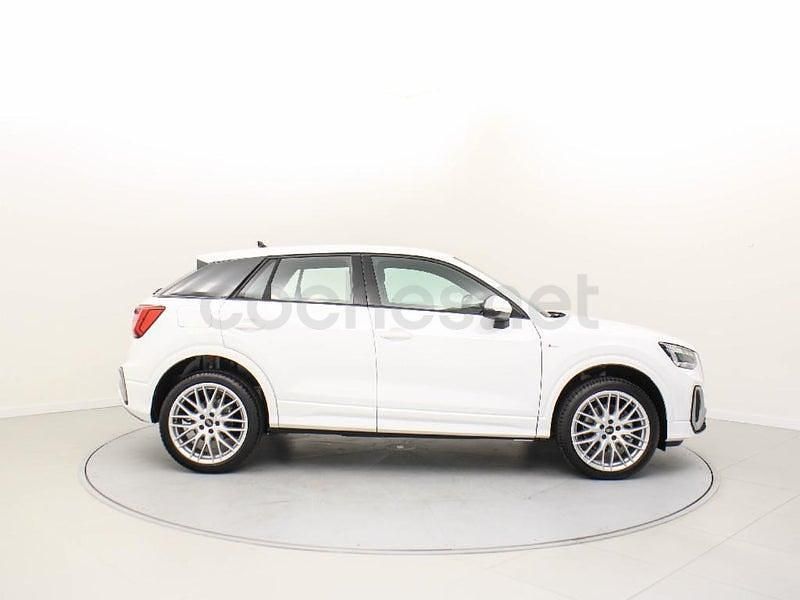 Usado Audi Q2 150 HP (110 kW) 2025 Branco SUV