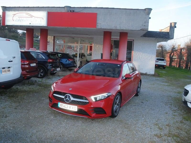 Usado Mercedes A180 116 CV (85 kW) 2019 Rojo Berlina
