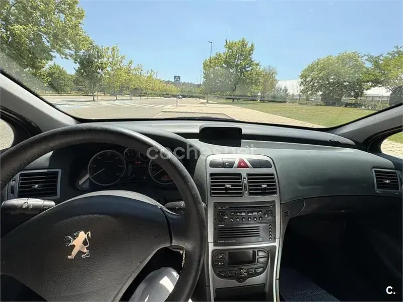 Usado Peugeot 307 110 CV (80 kW) 2002 Azul Familiar