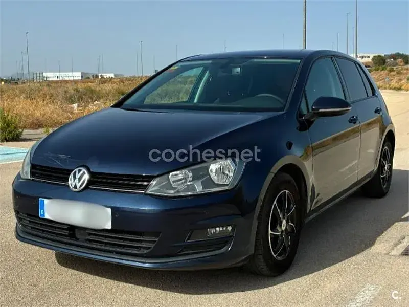 Usado VW Golf VII Advance 110 CV (80 kW) 2015 Azul Berlina