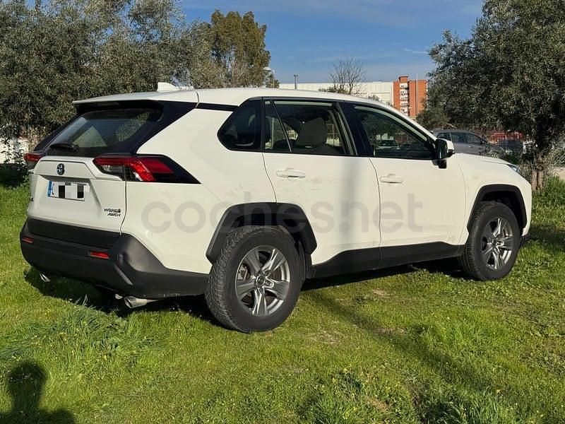 Usado Toyota RAV4 Hybrid Business Edition 222 CV (163 kW) 2022 Blanco SUV