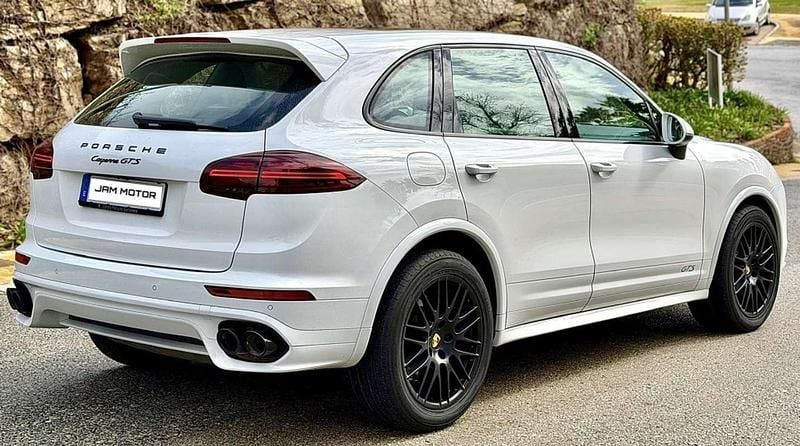 Usado Porsche Cayenne GTS 441 CV (324 kW) 2017 Blanco SUV