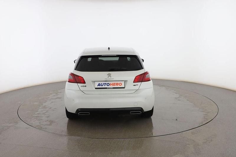 Usado Peugeot 308 GT 131 CV (96 kW) 2021 Blanco Berlina