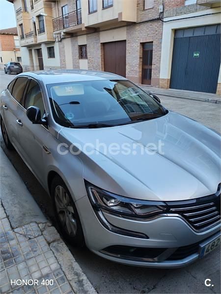 Usado Renault Talisman LIMITED 130 CV (95 kW) 2018 Gris / plata Berlina