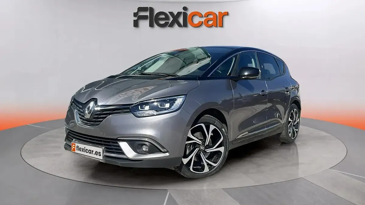 Usado Renault Scénic IV LIMITED 120 CV (88 kW) 2020 Marrón Monovolumen