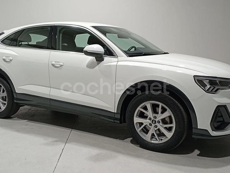 Blanco Usado 2022 Audi Q3 Sportback Advanced Plus SUV | 33.900 € (Un poco caro) - Imagen 1/4