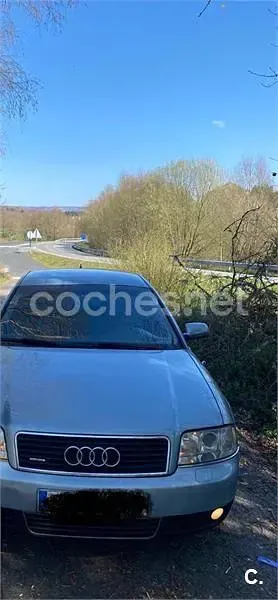 Usado Audi A6 180 CV (132 kW) 2002 Azul Berlina