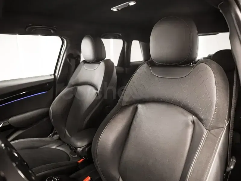Usado Mini Cooper S 178 CV (130 kW) 2022 Azul Utilitario