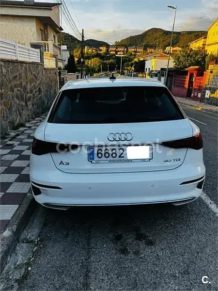 Usado Audi A3 Advanced Plus 116 CV (85 kW) 2022 Blanco Berlina