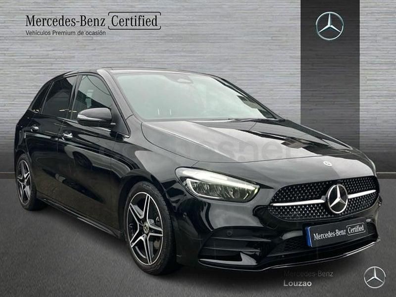 Usado Mercedes B180 116 CV (85 kW) 2024 Negro Monovolumen