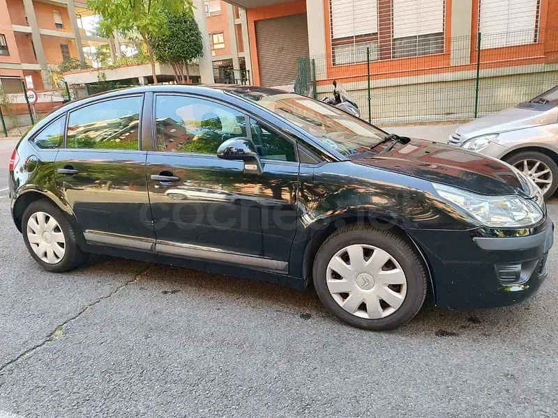Usado Citroën C4 110 CV (80 kW) 2009 Negro Berlina