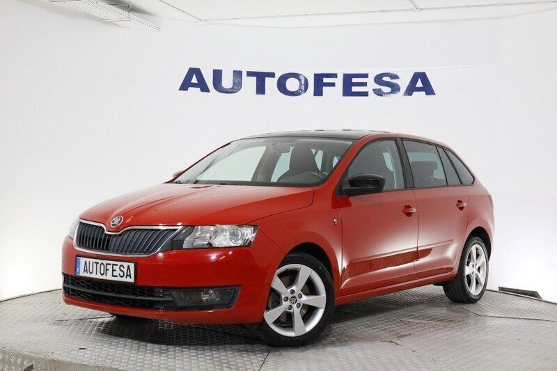 Rojo Usado 2014 Skoda Rapid Style Berlina | 10.550 € (Precio justo) - Imagen 1/4