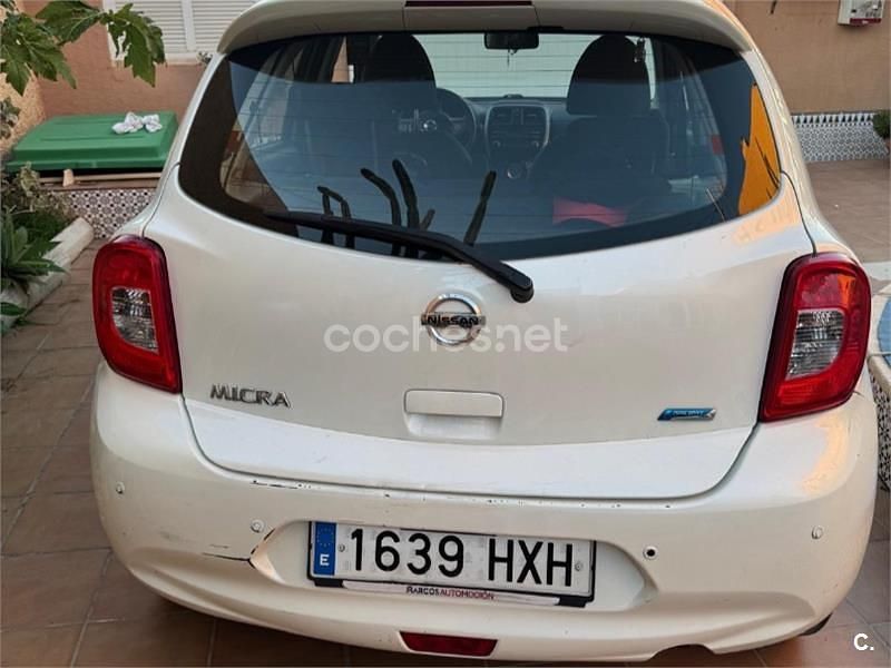 Używany Nissan Micra Acenta 80 KM (58 kW) 2014 Biały Hatchback