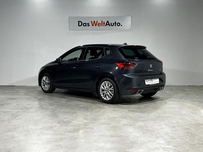 Usado Seat Ibiza FR 115 CV (84 kW) 2025 Gris Utilitario