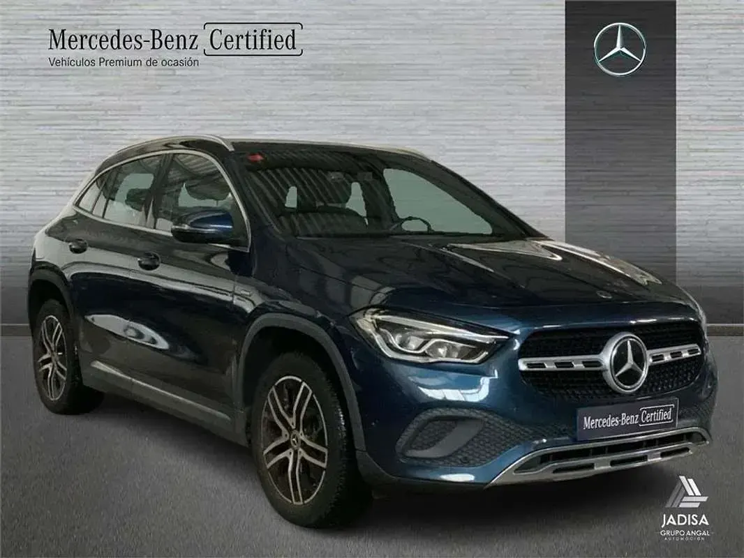 Usado Mercedes GLA250 218 CV (160 kW) 2021 SUV