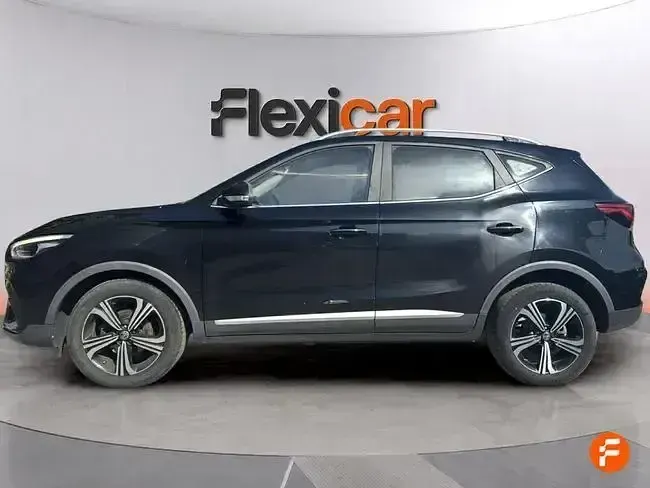 Usado MG ZS Comfort 106 CV (77 kW) 2022 Negro SUV