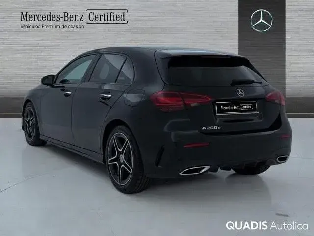 Usado Mercedes A200 150 CV (110 kW) 2025 Negro noche