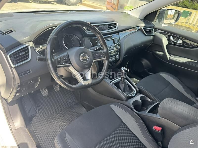 Usado Nissan Qashqai Acenta 115 CV (84 kW) 2018 Blanco SUV