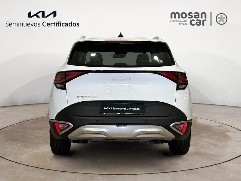 Usado Kia Sportage 150 CV (110 kW) 2024 Blanco SUV