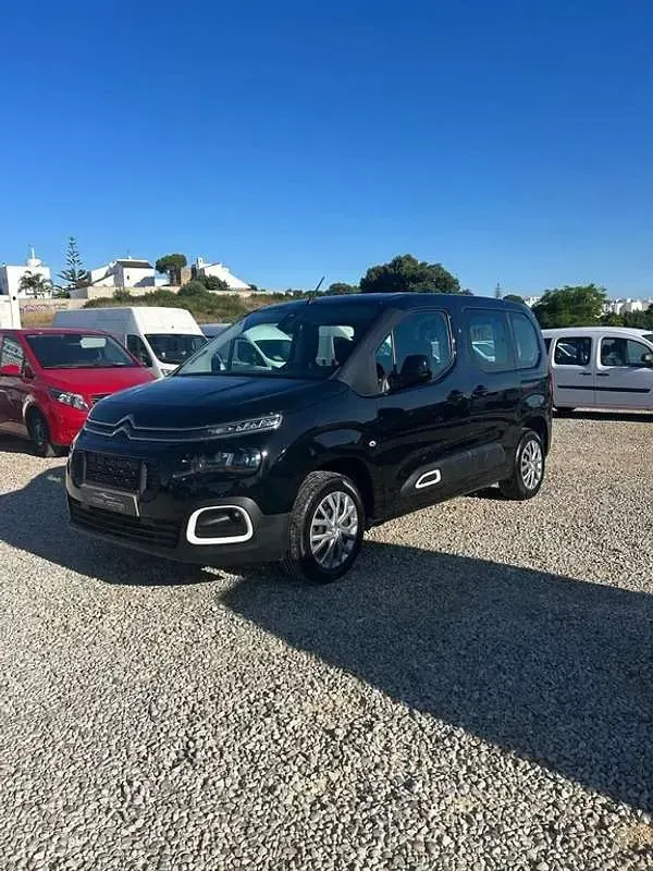 Usado Citroën e-Berlingo Feel 102 CV (75 kW) 2020 Negro Monovolumen