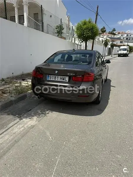 Brugt BMW 318 Sport Line 143 HK (105 kW) 2012 Brun Sedan