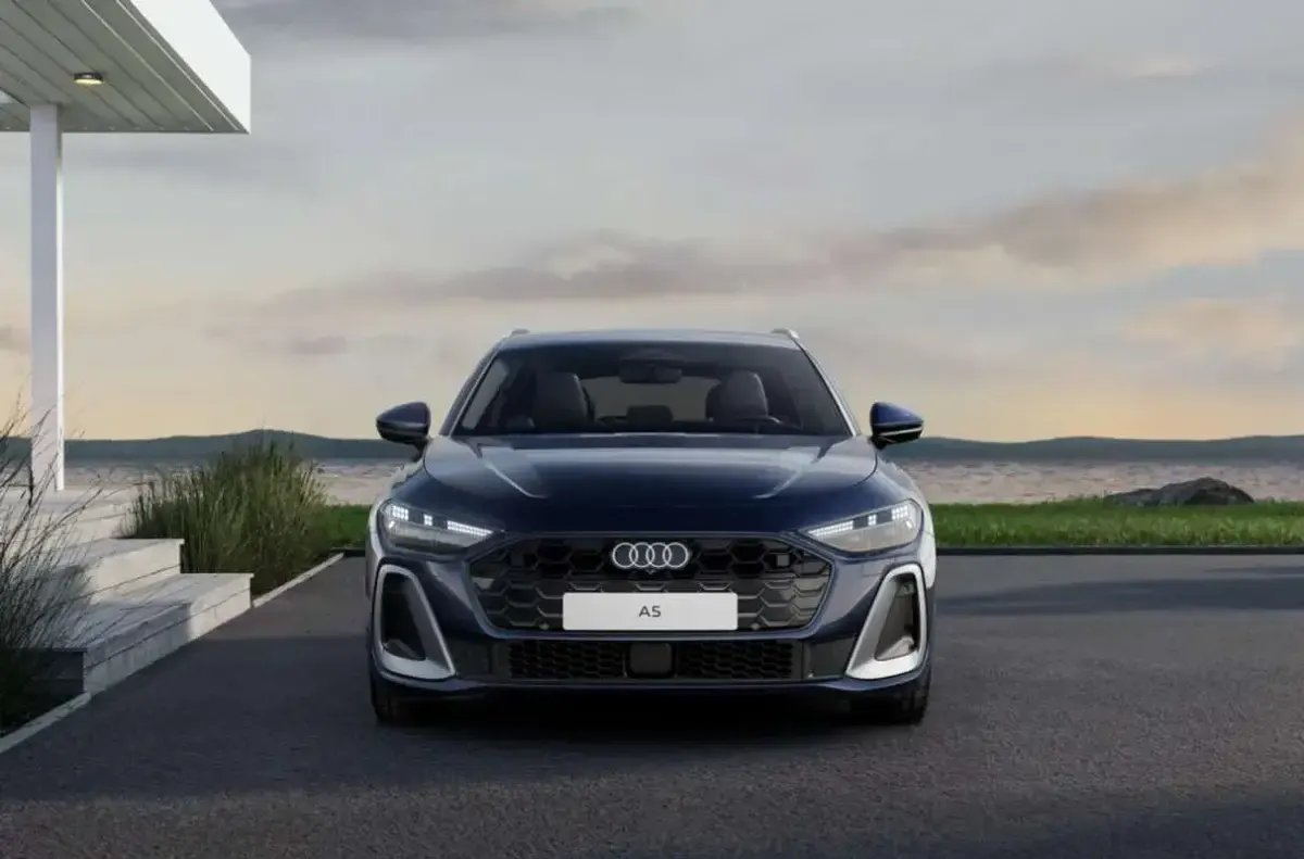 Nuevo Audi A5 S-Line 204 CV (150 kW) 2026 Azul Familiar