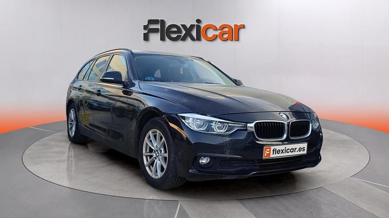 Usado BMW 318 150 CV (110 kW) 2018 Negro Familiar