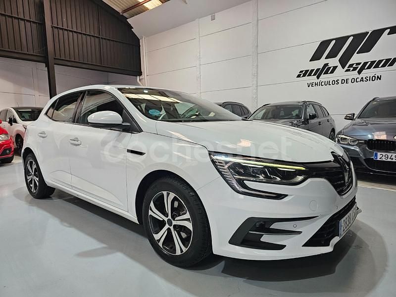 Blanco Usado 2021 Renault Mégane IV Business Berlina | 8999 € - Imagen 1/4