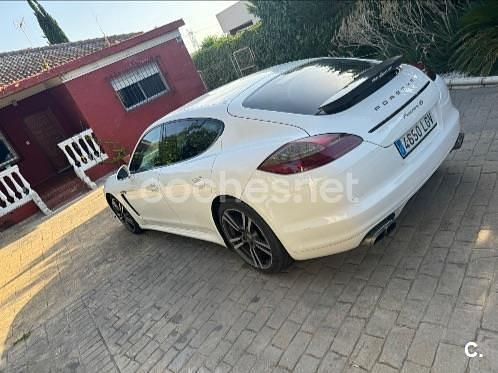 Usado Porsche Panamera 4S 400 CV (294 kW) 2011 Blanco Berlina