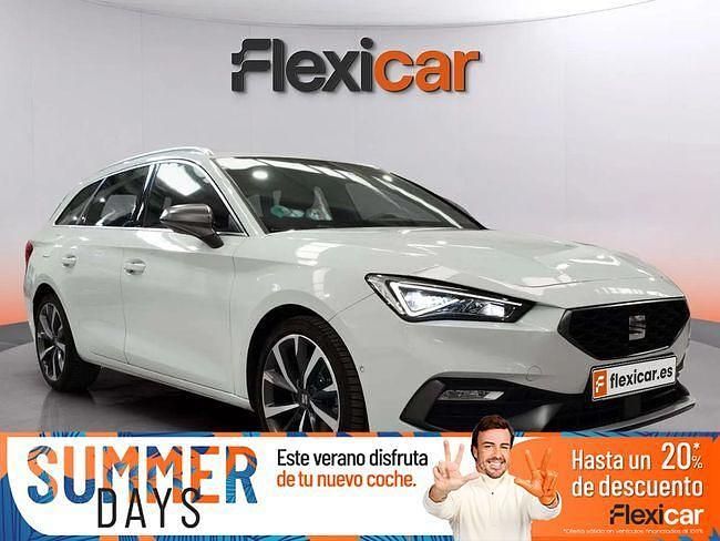 Usado Seat Leon FR 150 CV (110 kW) 2021 Blanco Familiar