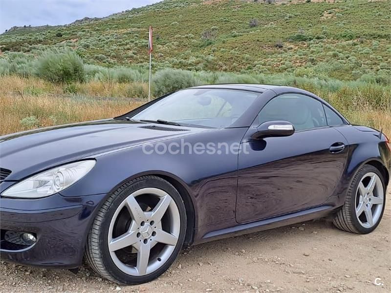 Usado Mercedes SLK200 163 CV (119 kW) 2005 Azul Descapotable