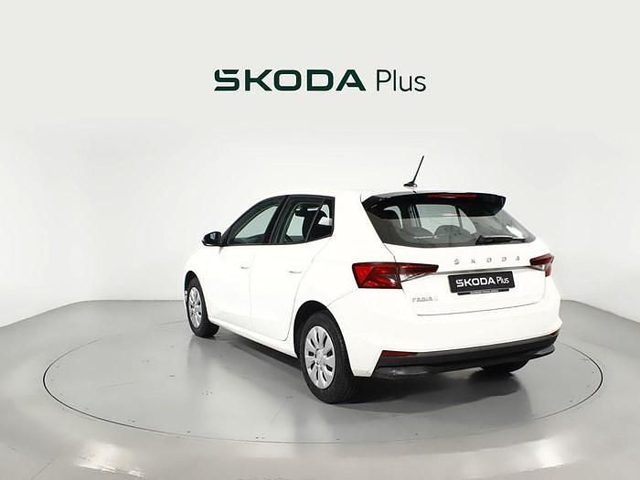 Usado Skoda Fabia Active 95 CV (69 kW) 2022 Blanco Berlina