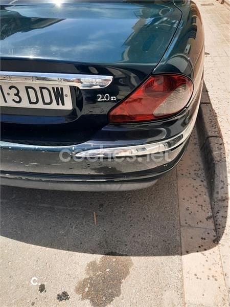 Usado Jaguar X-type Executive 130 CV (95 kW) 2005 Verde Berlina