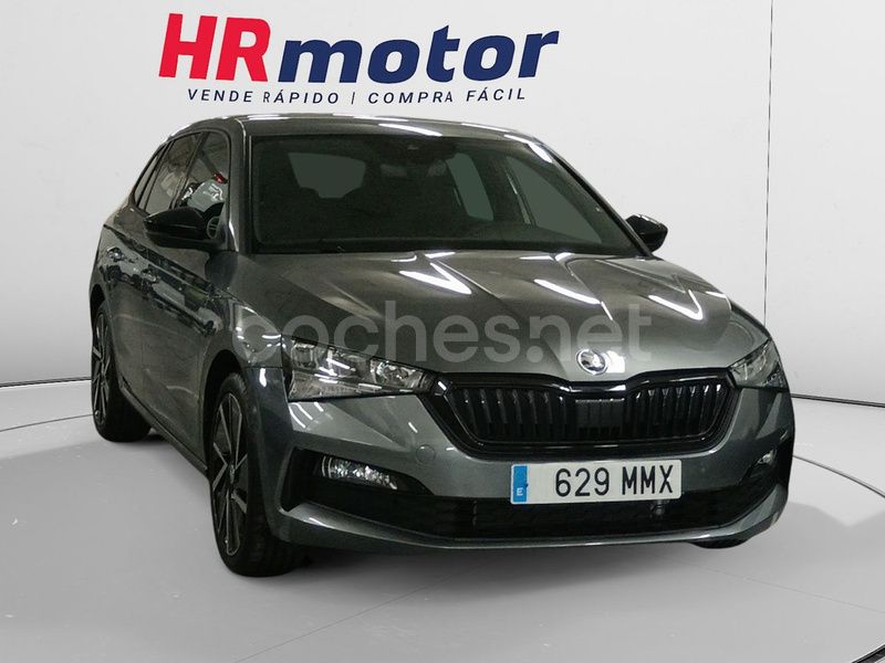Gris / plata Usado 2024 Skoda Scala Selection Utilitario | 22.100 € (Un poco caro) - Imagen 1/4