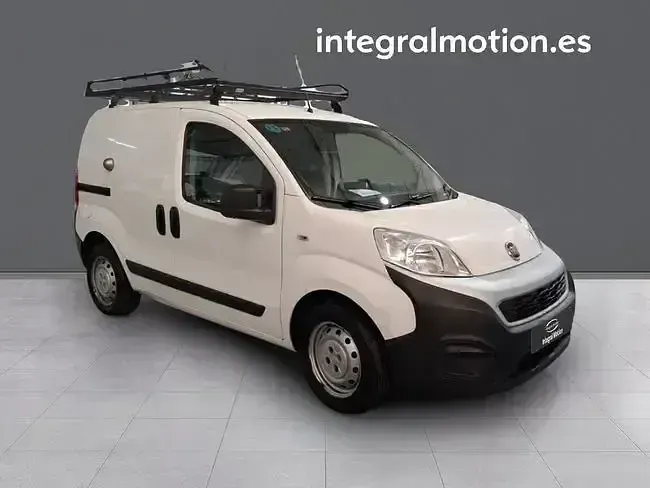 Usado Fiat Fiorino 80 CV (58 kW) 2020 Blanco Monovolumen