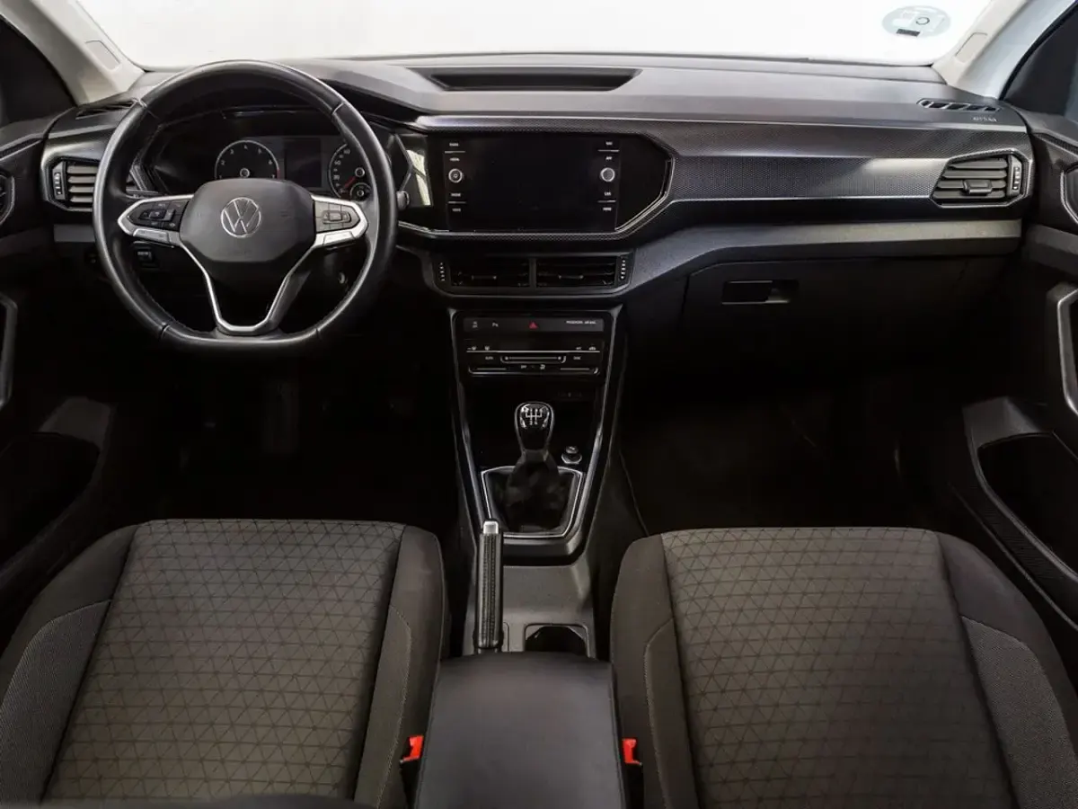 Usado VW T-Cross Advance 95 CV (69 kW) 2022 Gris SUV