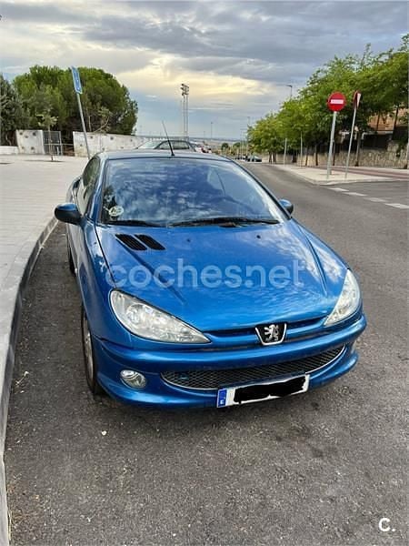 Azul Usado 2005 Peugeot 206 CC Quiksilver Descapotable | 2600 € (Super precio) - Imagen 1/4