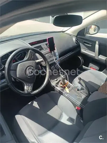 Usado Mazda 6 Luxury 163 CV (119 kW) 2009 Rojo Berlina