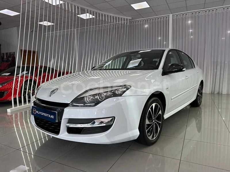 Blanco Usado 2016 Renault Laguna Bose Edition Berlina | 13.990 € (Un poco caro) - Imagen 1/4