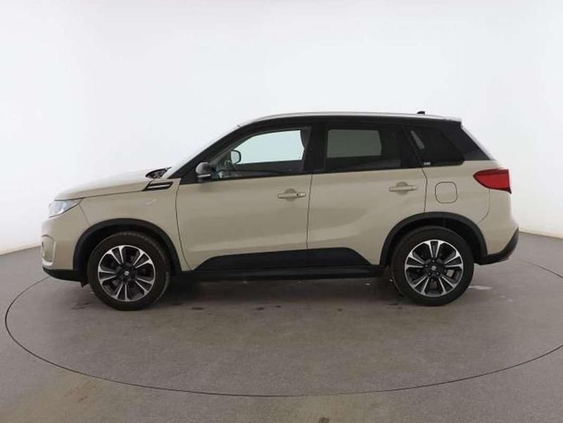 Usado Suzuki Vitara GLX 141 CV (103 kW) 2019 Beige SUV