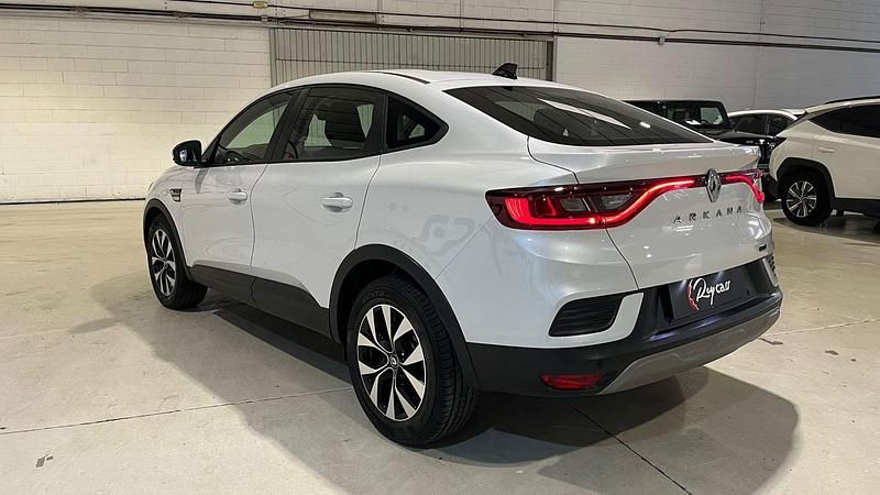 Usado Renault Arkana Equilibre 145 CV (106 kW) 2023 Blanco SUV