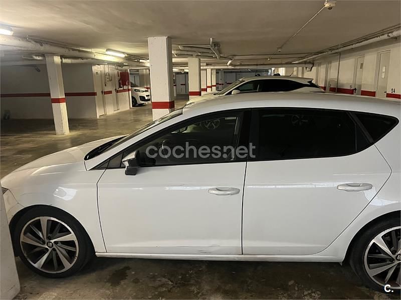 Usado Seat Leon FR 150 CV (110 kW) 2015 Blanco Berlina