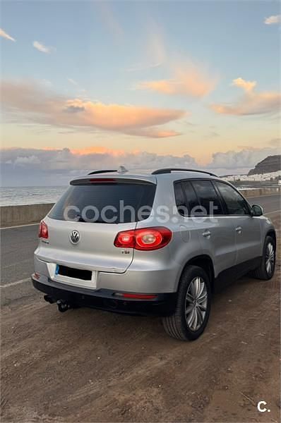 Usado VW Tiguan 150 CV (110 kW) 2008 Gris / plata SUV
