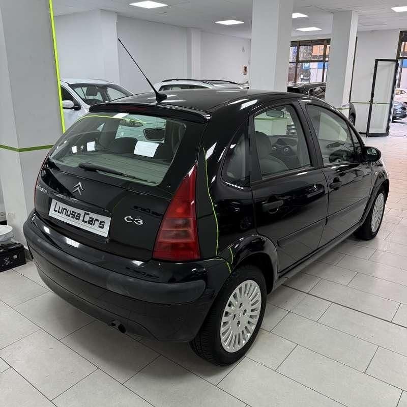 Usado Citroën C3 Exclusive 70 CV (51 kW) 2005 Negro Utilitario