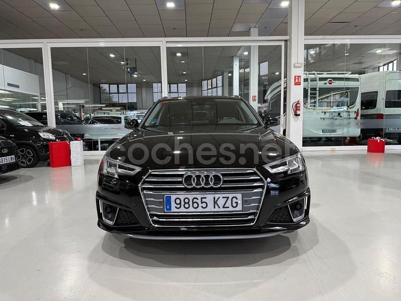 Usado Audi A4 S-Line 150 CV (110 kW) 2019 Negro Familiar