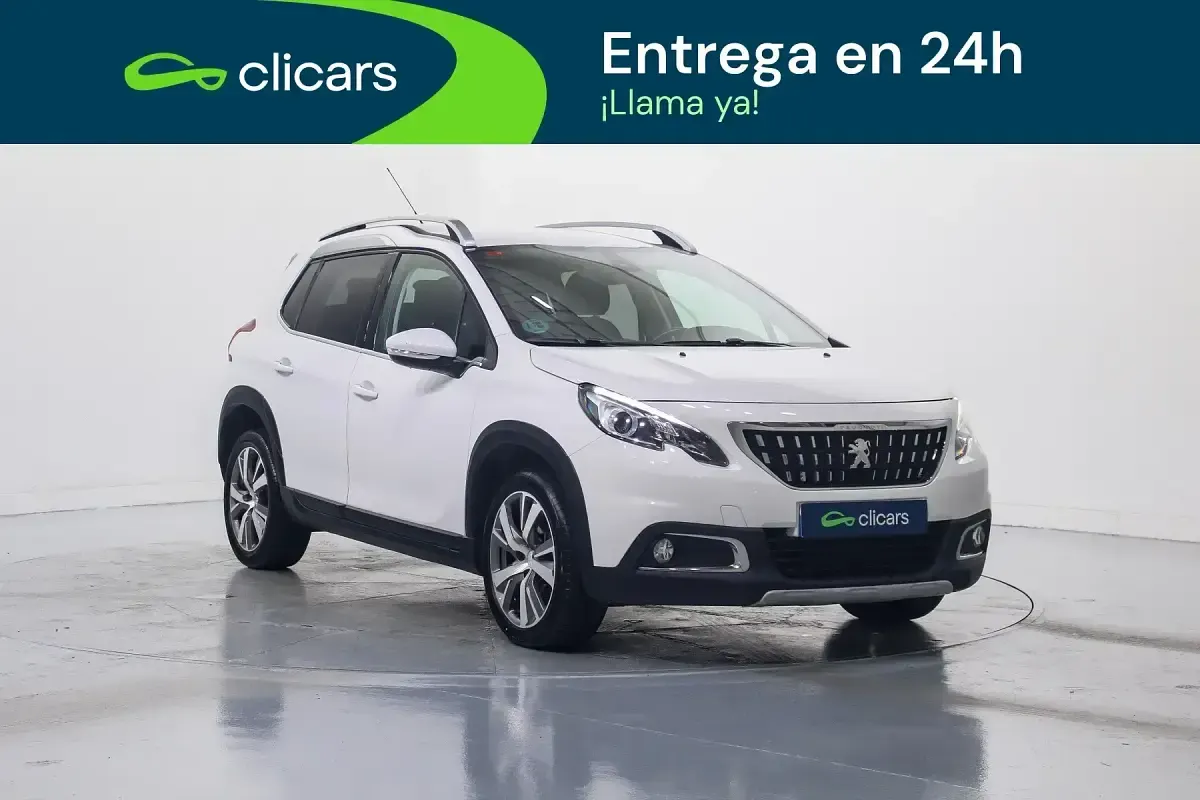 Usado Peugeot 2008 Allure 110 CV (80 kW) 2018 Blanco SUV