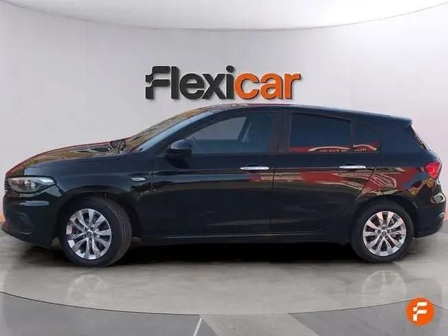 Usado Fiat Tipo Easy 95 HP (69 kW) 2017 Preto